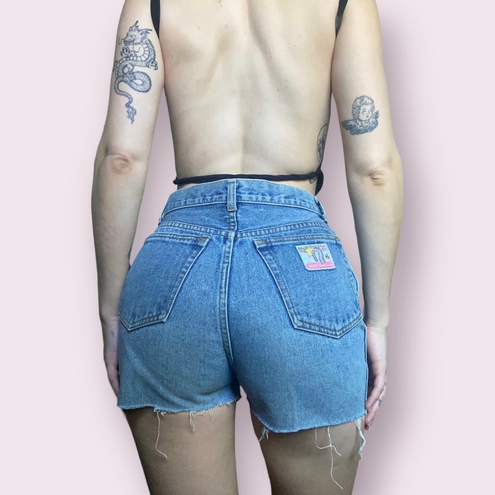 “Henry jeans” cut off denim shorts